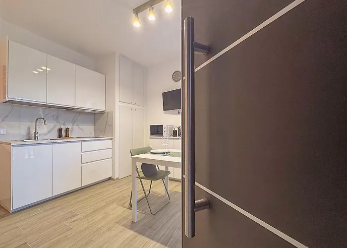 Comfort Moderno E Semplicita By Host Hero * 西维尔诺瓦·马尔凯