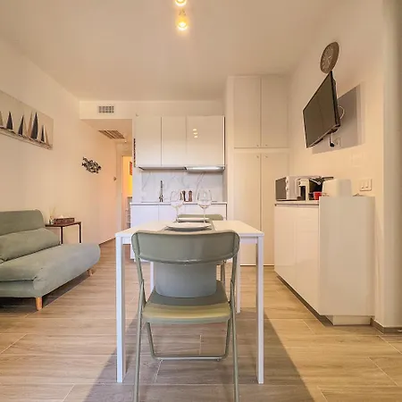 Comfort Moderno E Semplicita By Host Hero Apartment *