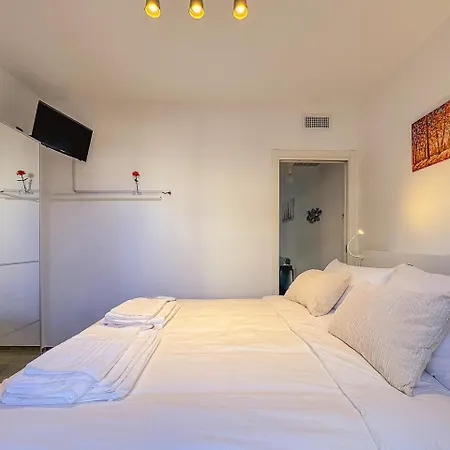 Apartment Comfort Moderno E Semplicita By Host Hero *
