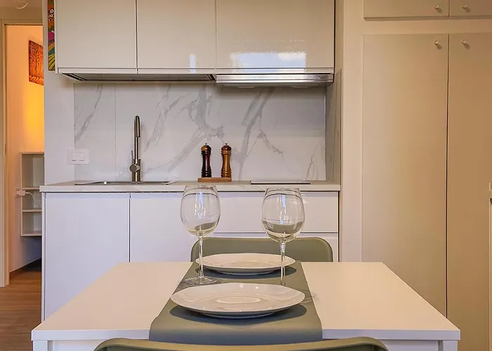 Apartment Comfort Moderno E Semplicita By Host Hero